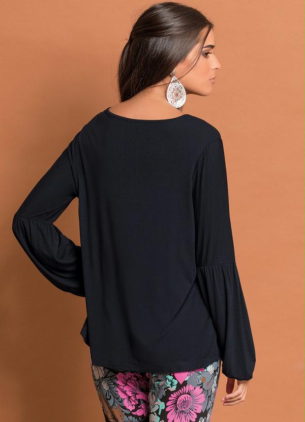 Quintess - Blusa Decote V Manga Longa Preto 2