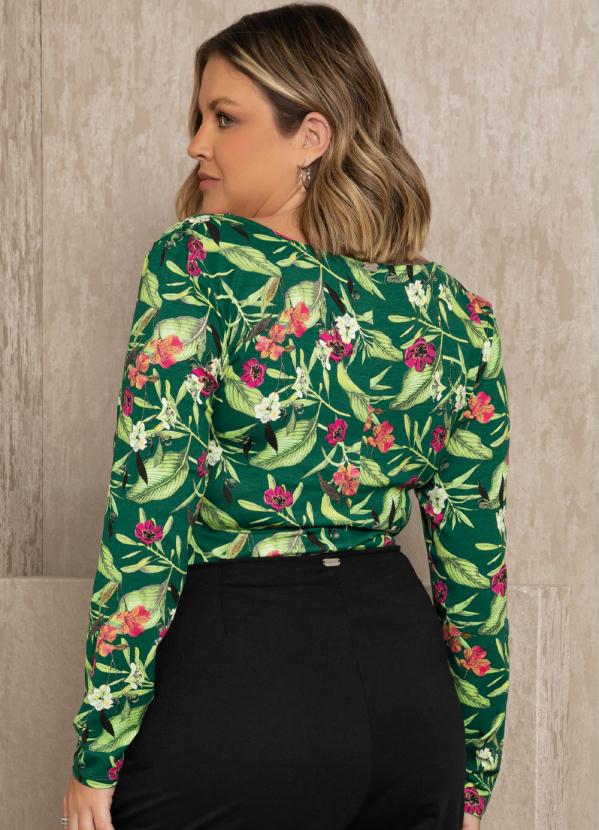 Quintess - Blusa Floral Verde Manga Longa Justa 3