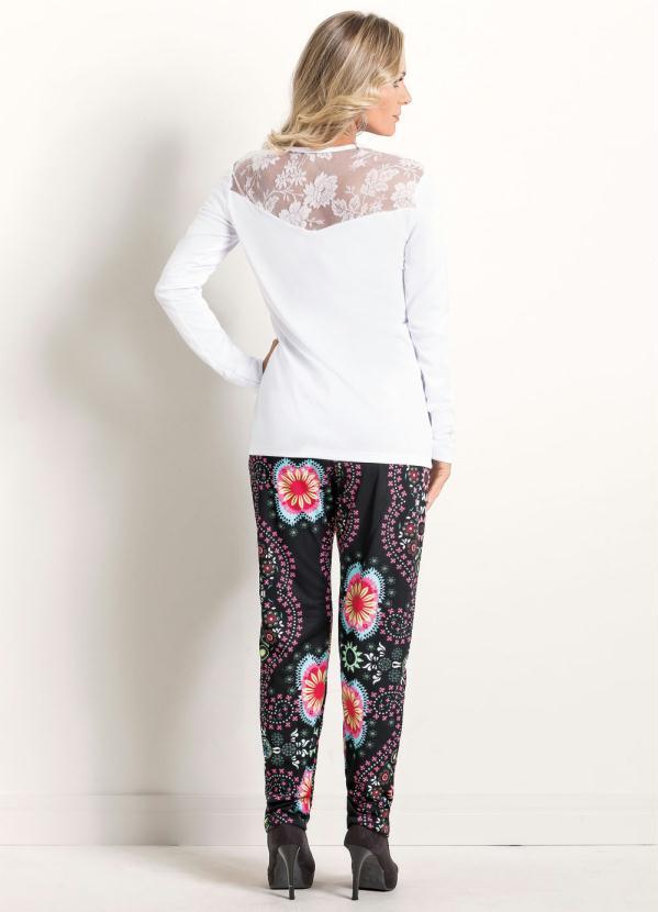 Outlet - Blusa Manga Longa Branca com Recortes em Renda 6