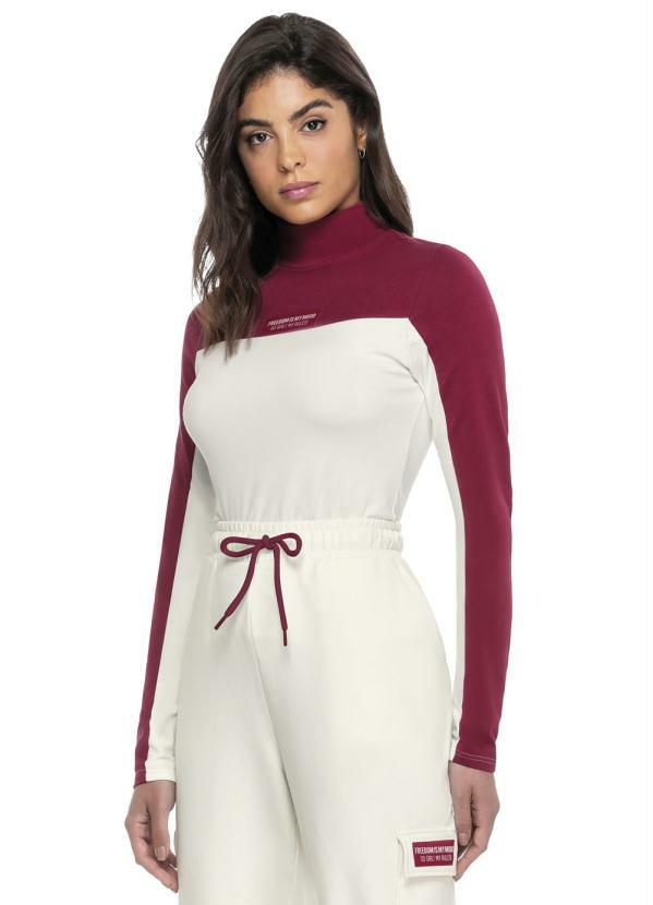 Enfim - Blusa Off White Bicolor em Cotton