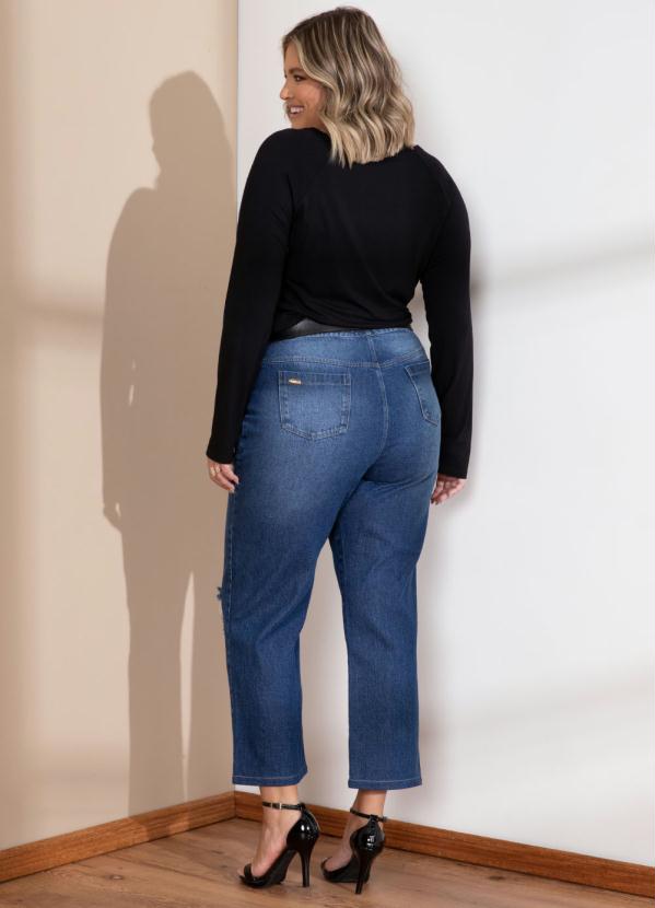 Quintess - Blusa Preta com Mangas Longas e Pregas no Decote 8