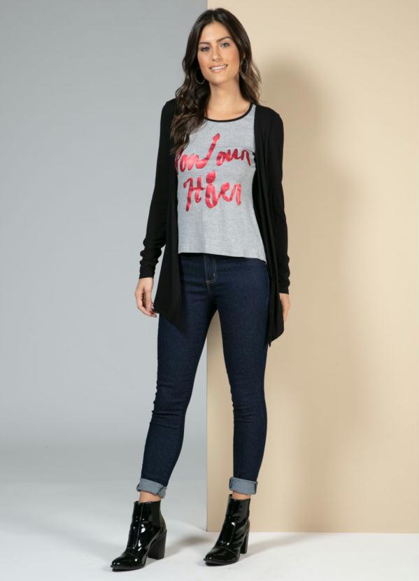 Quintess - Blusa Preta com Sobreposição 3