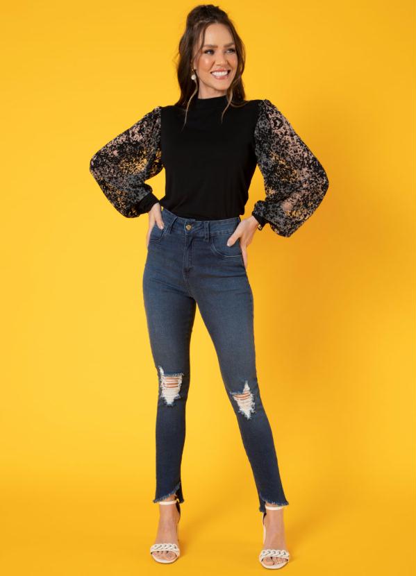 Quintess - Blusa Preto Mangas Bufantes com Transparência 3