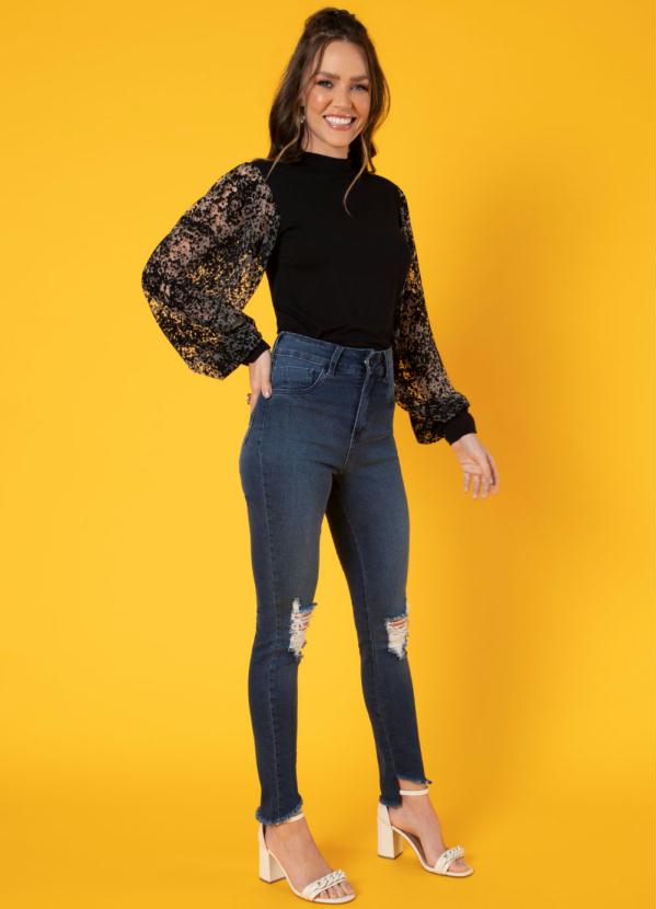 Quintess - Blusa Preto Mangas Bufantes com Transparência 5