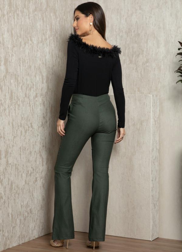 Quintess - Blusa Preta com Pluma no Decote 4