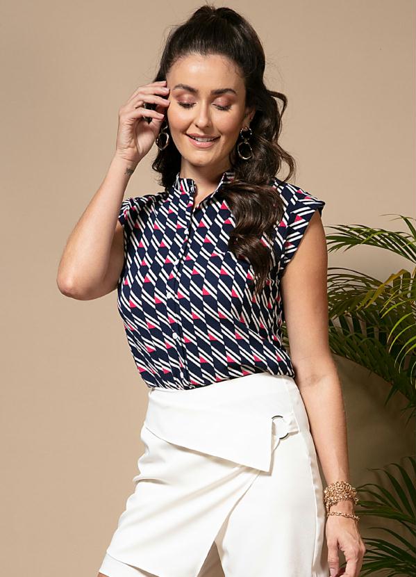 Quintess - Blusa Soltinha Geométrico Marinho com Botões