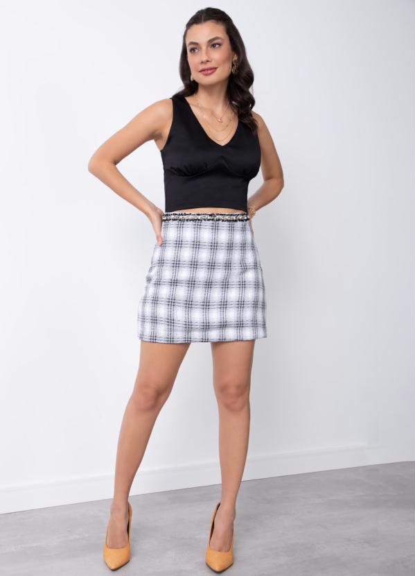 Quintess - Cropped Preta com Recorte Franzido 2