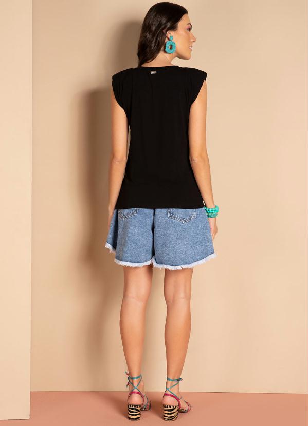 Quintess - Regata Muscle Tee Preta com Termocolantes 4