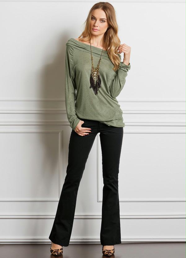 Quintess - Blusa Feminina Manga Longa com Gola Verde 3