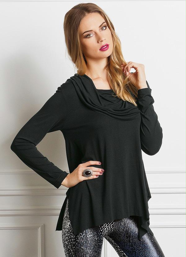 Quintess - Blusa Manga Longa com Gola Preta