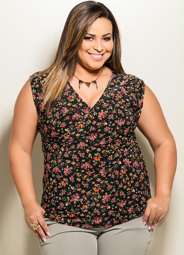 Regata Plus Size Estampa Floral Marguerite
