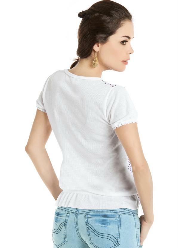 modelo de blusa branca