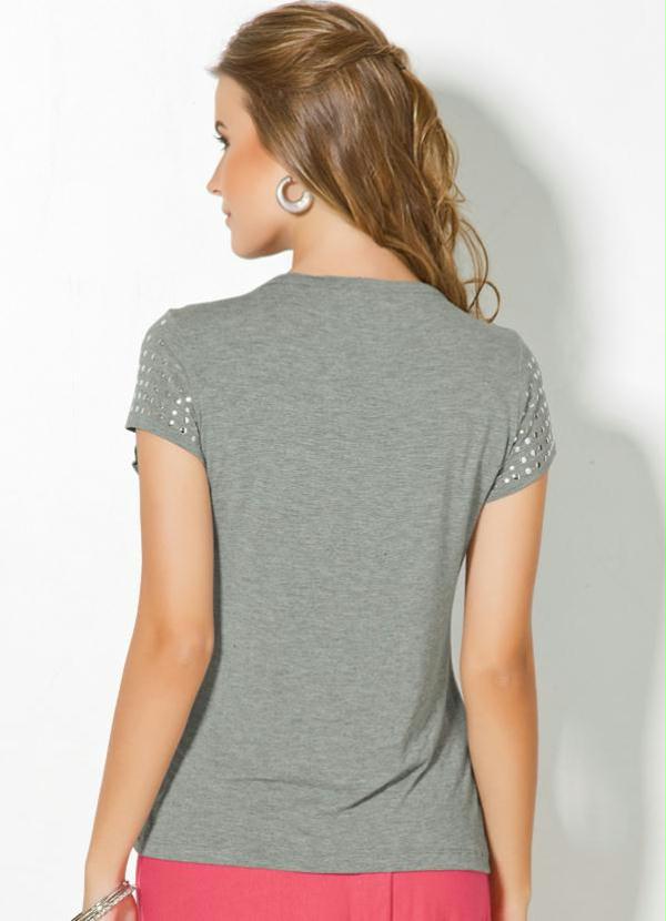 Quintess - Blusa Cinza Mescla com Detalhes de Tachas 2