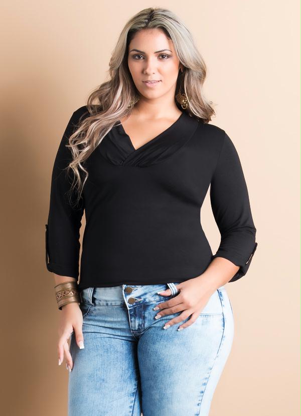 blusas plus size decote v