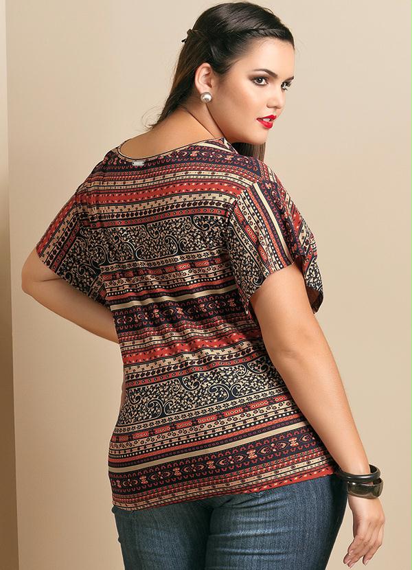 Quintess Blusa Estampa Étnica Plus Size