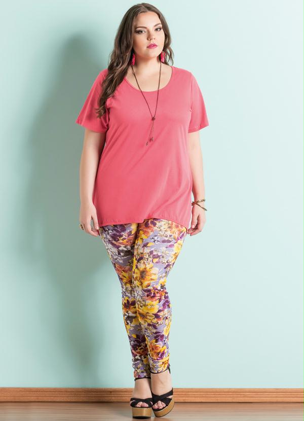 Marguerite - Blusa Mullet Vazado nas Costas Coral Plus Size 3