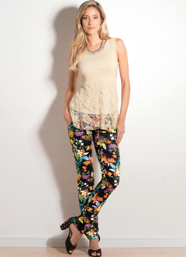 Quintess - Blusa Peplum Renda Pérola 8