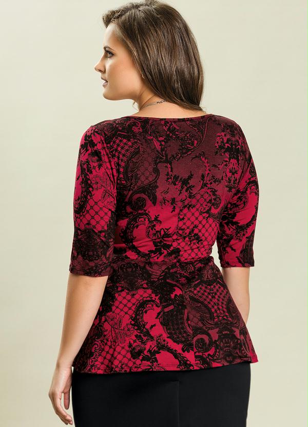 Quintess - Blusa Vermelho Estampado Plus Size 2