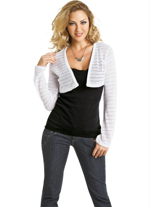 Moda Pop - Casaqueto Branco de Lã com Manga Boca de Sino 4