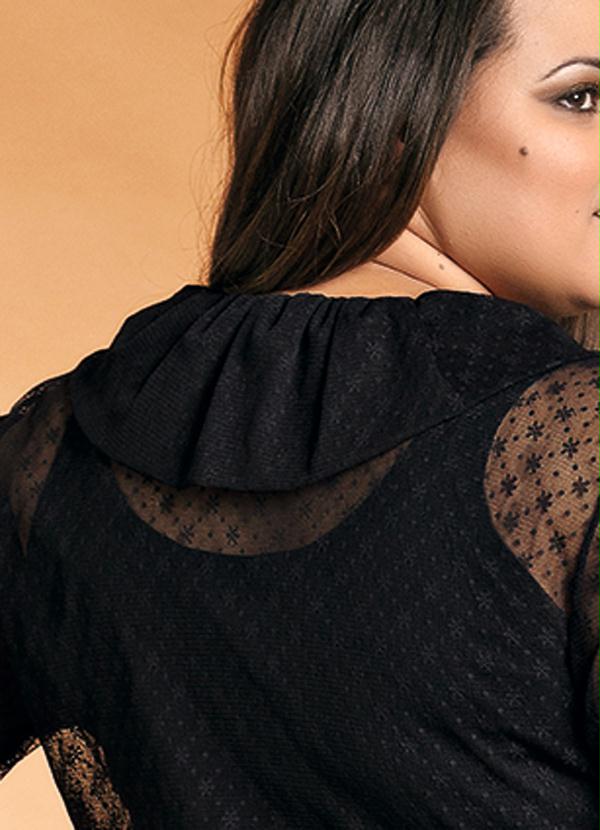Marguerite - Bolero em Renda Plus Size Preto 4