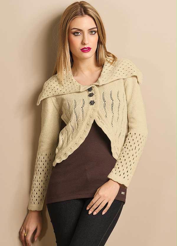 Quintess - Casaquinho com Detalhes Vazados e Gola Bege