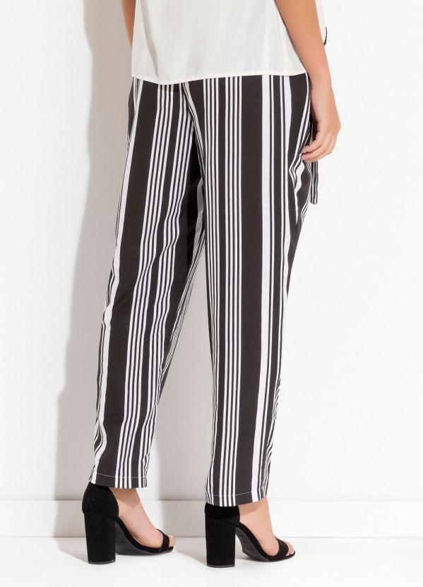 Quintess - Calça Clochard Listrada Quintess com Bolsos 2