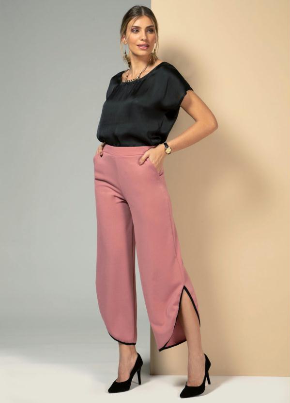 Quintess - Calça com Bolsos e Fenda Rosa 3