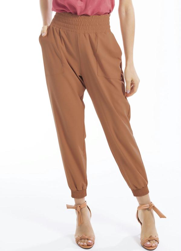 Gris - Calça em Tecido com Bolso Marrom