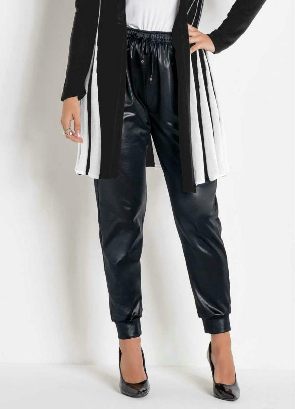 calça jogger cirrê preta