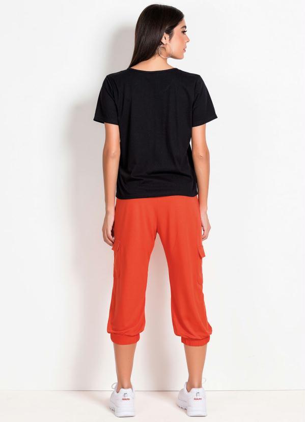 calça jogger laranja