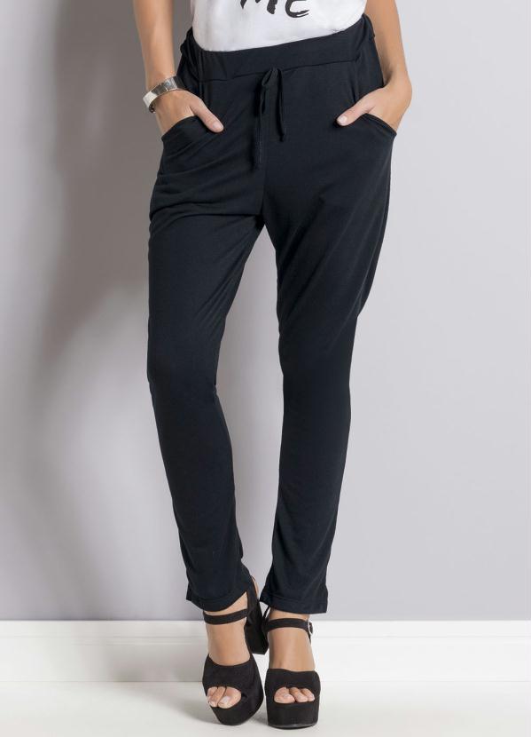 Outlet - Calça Jogging Preta com Bolsos Funcionais