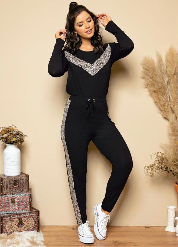 Quintess - Calça Preta com Recorte Lateral 5