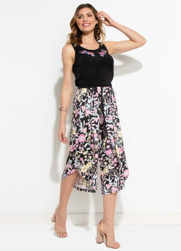 Quintess - Calça Pantacourt Floral Dark Quintess 3