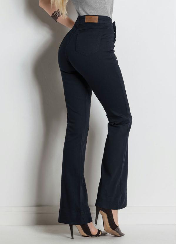 Sawary Jeans - Calça Flare Preta Sawary com Detalhe de Botões 2