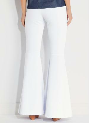 calça flare jeans branca cintura alta