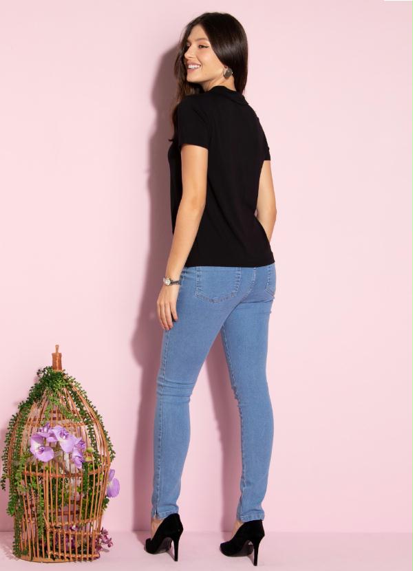 Quintess - Calça Jeans com Bolsos Funcionais nas Costas 4