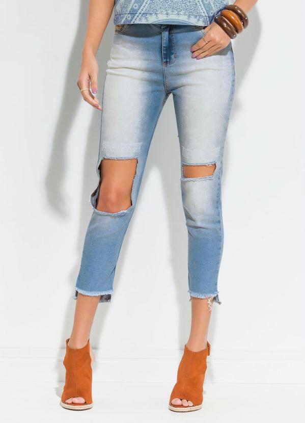 Quintess - Calça Jeans Destroyed Detalhe na Barra Quintess