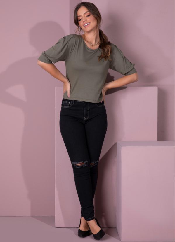 Quintess - Calça Jeans Escuro com Rasgos no Joelho 3