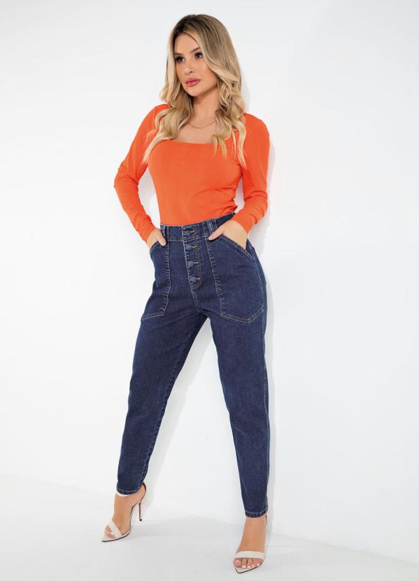 Sawary Jeans - Calça Jeans Mom Jeans com Bolsos Sawary 3