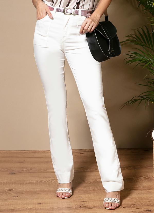Quintess - Calça Jeans Off White Reta com Bolsos