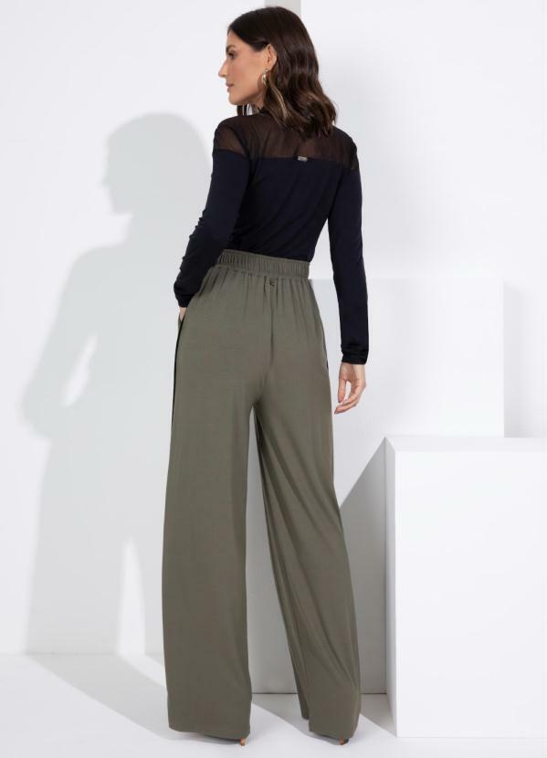 Quintess - Calça Pantalona Verde com Bolsos 4