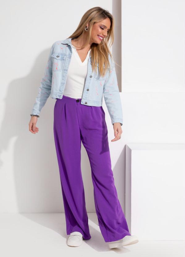 Quintess - Pantalona Roxa com Pregas e Bolsos 4