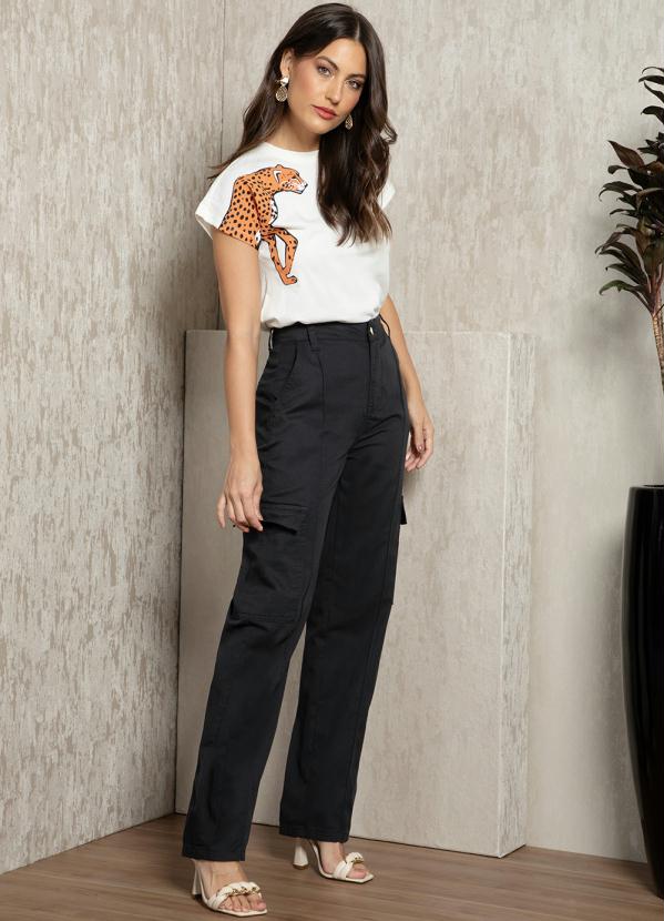 Quintess - Calça Cargo Preta 8