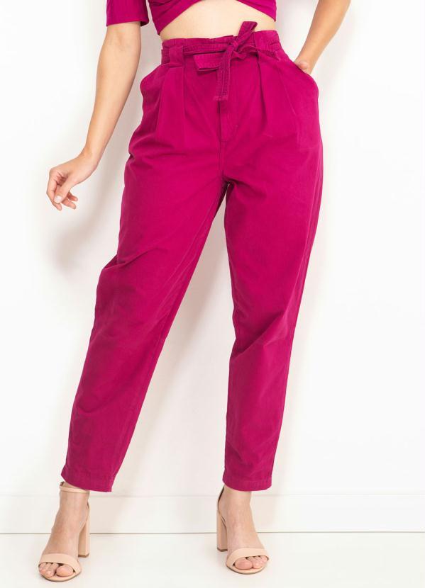 Colcci - Calça Cenoura de Sarja Rosa