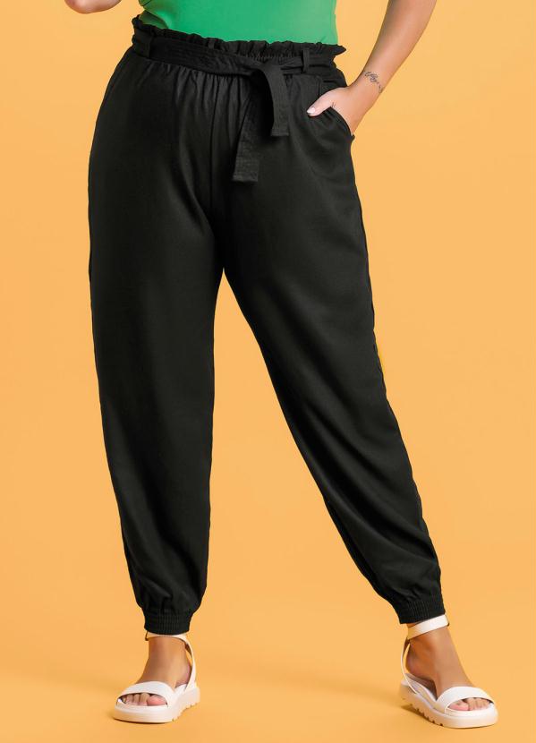 Marialícia - Calça com Cinto Preto