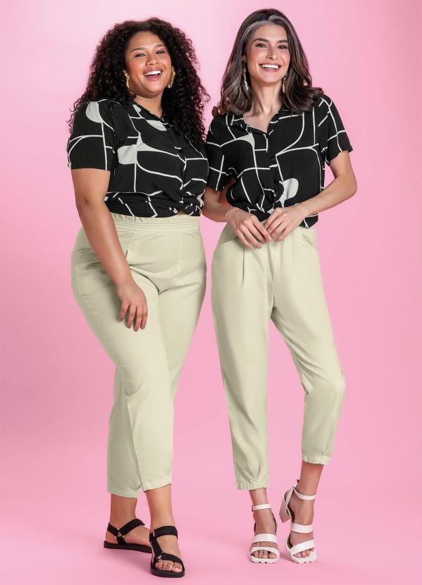 Marialícia - Calça em Sarja Bege 4