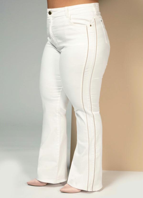 Quintess - Calça Off White com Bolsos Funcionais e Filete N 5