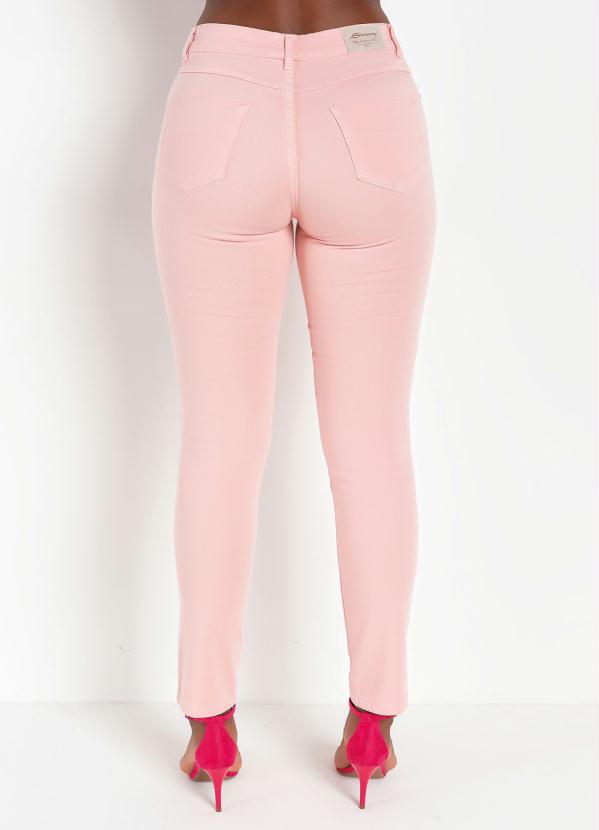 Sawary Jeans - Calça Rosa Hot Pants com Bolsos Traseiros Sawary 2