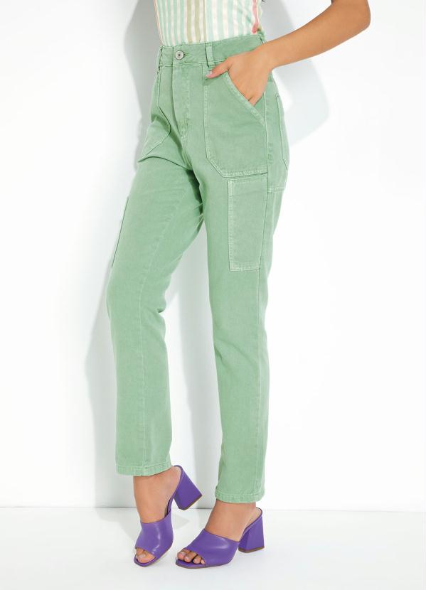 Sawary Jeans - Calça Verde Reta com Bolsos Sawary