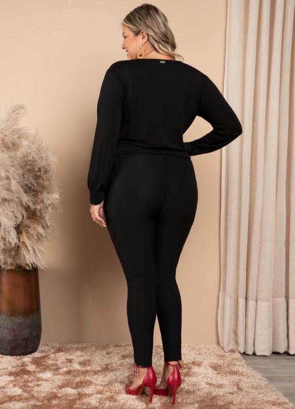 Quintess - Calça Preta Ajustada com Elastico na Cintura 10